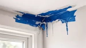 Jak odciąć sufit od ściany bez taśmy